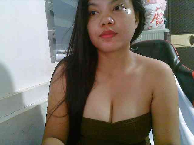Courtney01 webcam