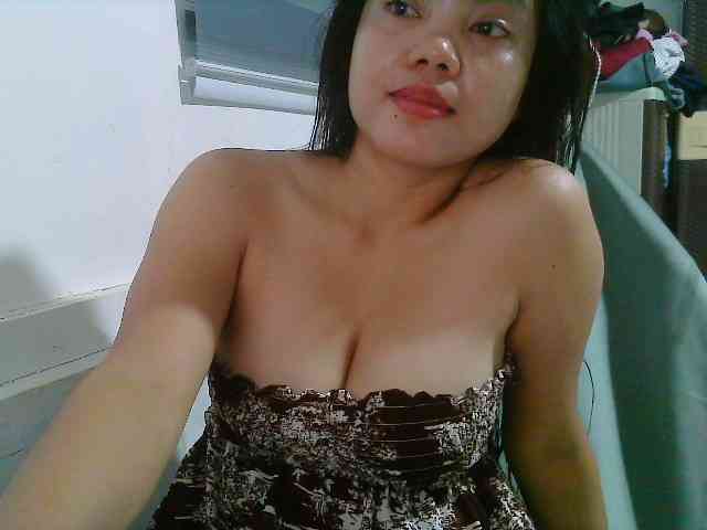 Courtney01 webcam