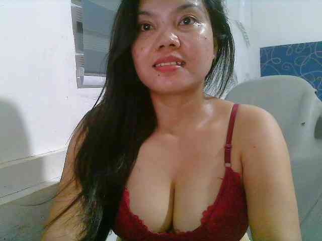 Courtney01 webcam