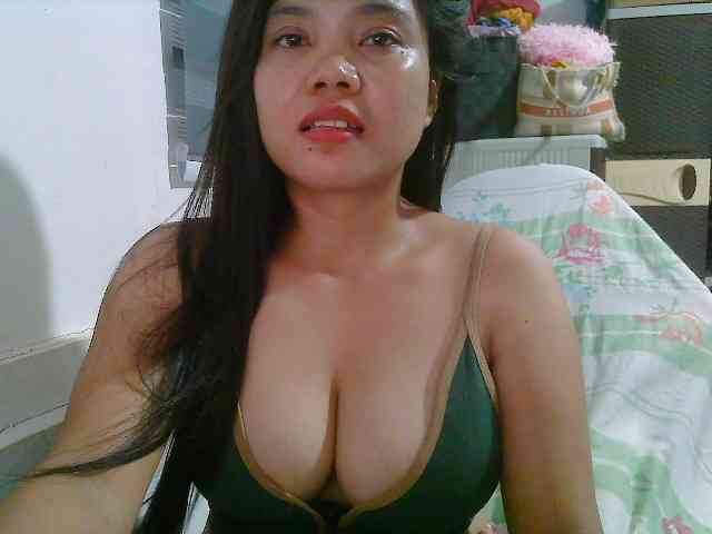Courtney01 webcam