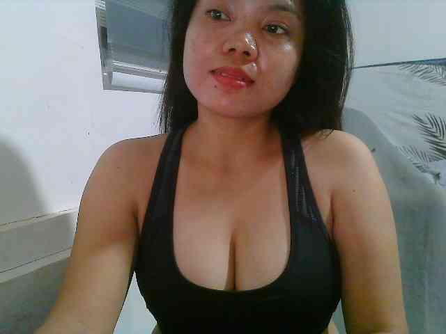 Courtney01 webcam