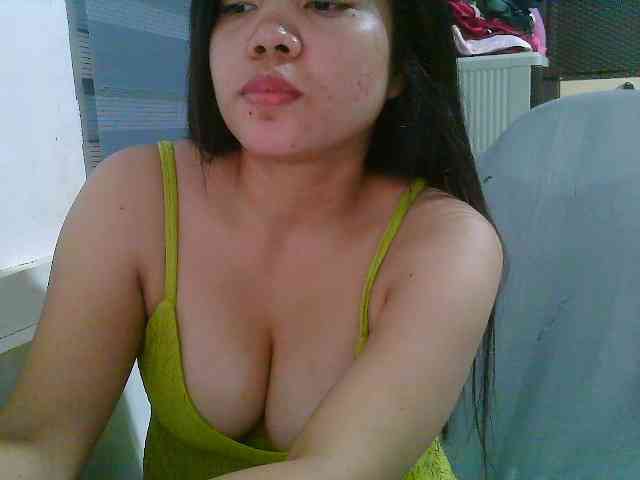 Courtney01 webcam