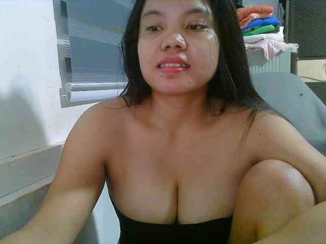 Courtney01 webcam