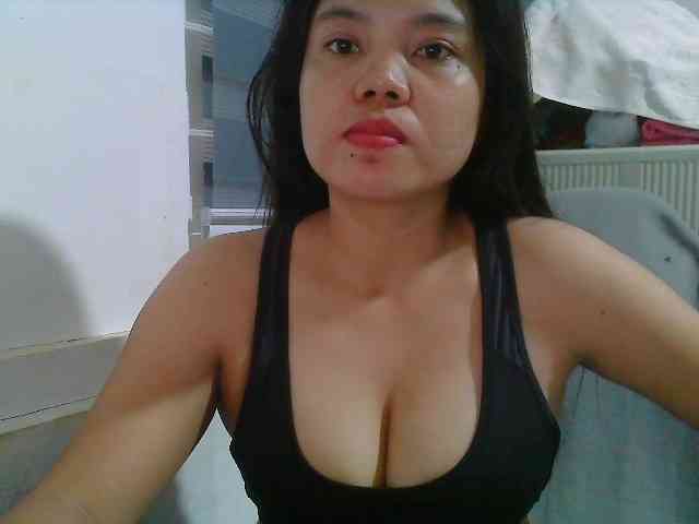 Courtney01 webcam