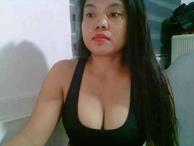 Courtney01 webcam