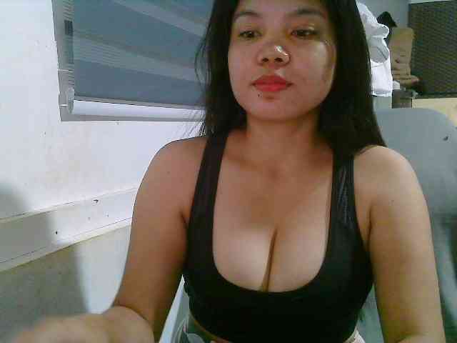 Courtney01 webcam