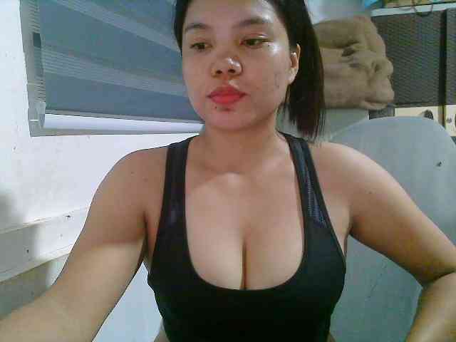 Courtney01 webcam