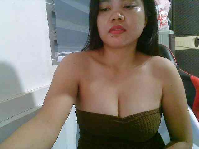 Courtney01 webcam