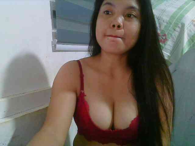 Courtney01 webcam