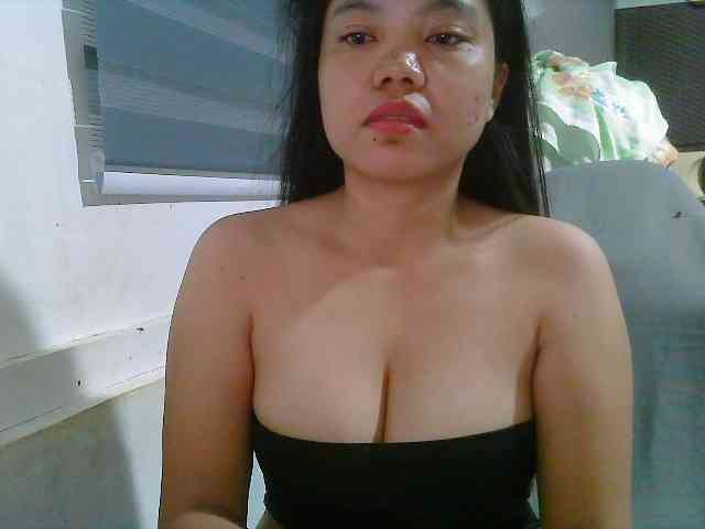 Courtney01 webcam