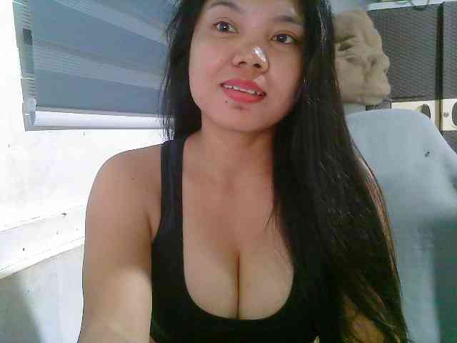Courtney01 webcam