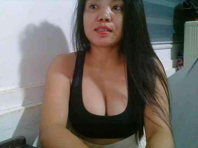 Courtney01 webcam