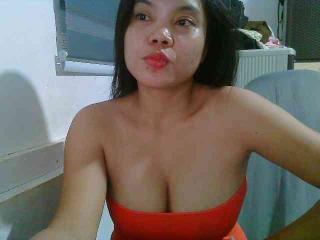 Courtney01 webcam