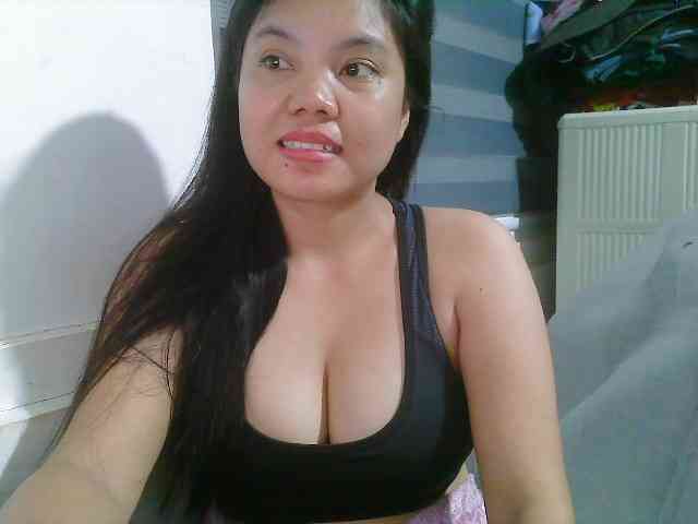 Courtney01 webcam
