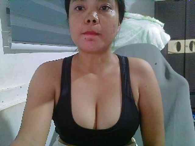 Courtney01 webcam