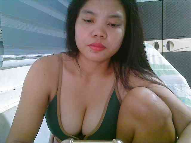 Courtney01 webcam
