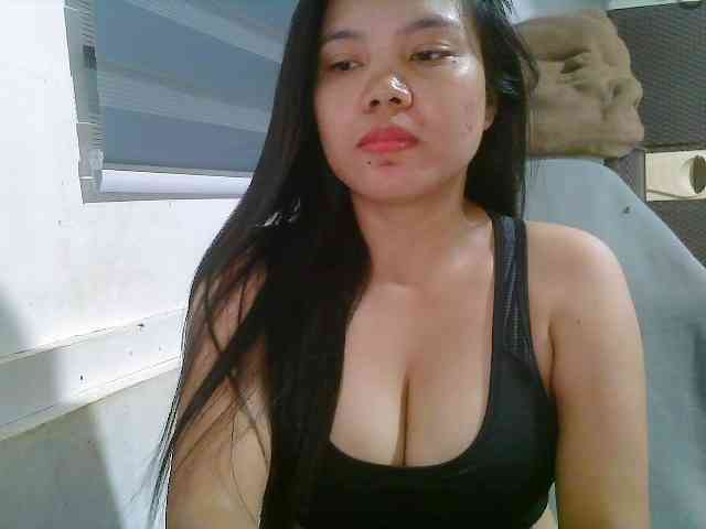 Courtney01 webcam
