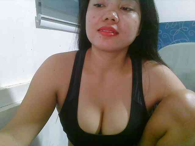 Courtney01 webcam