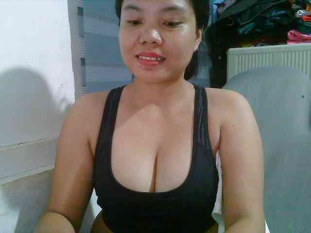 Courtney01 webcam