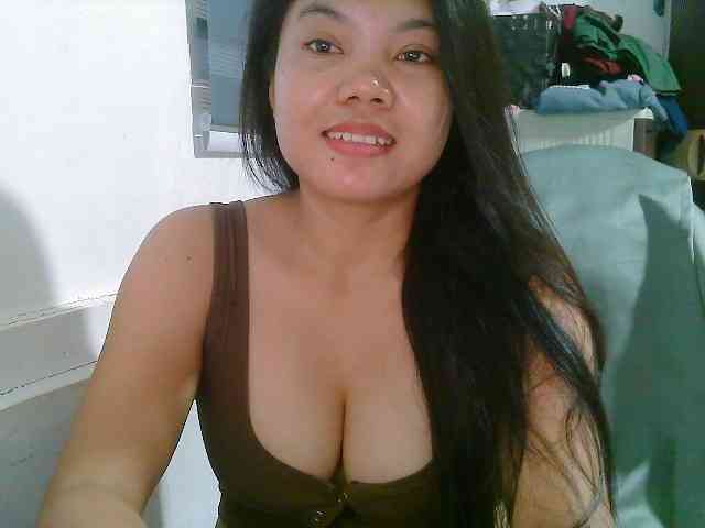 Courtney01 webcam