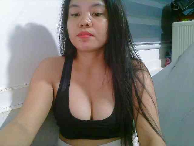 Courtney01 webcam
