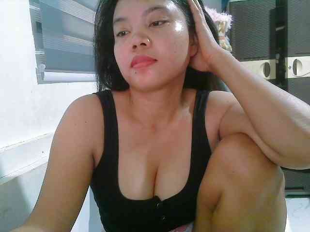 Courtney01 webcam