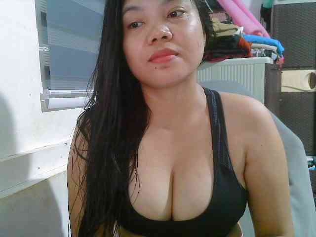 Courtney01 webcam