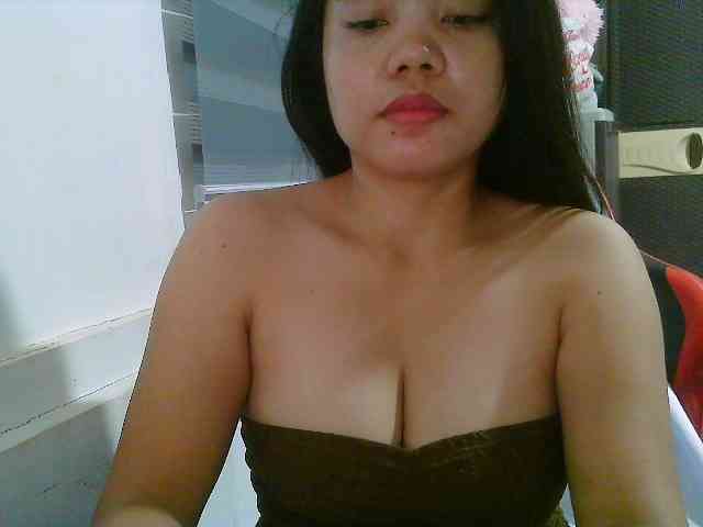 Courtney01 webcam
