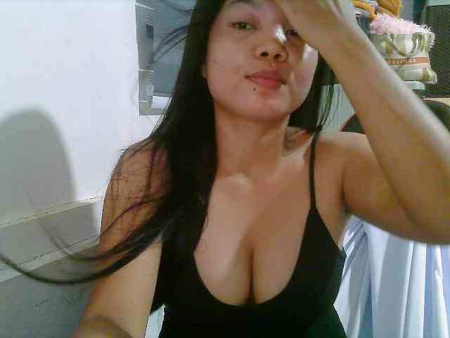 Courtney01 webcam