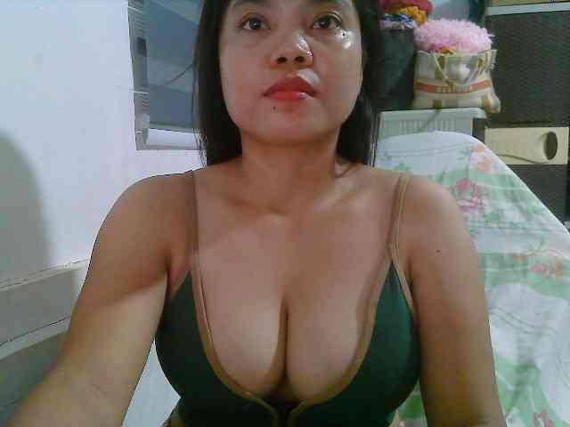 Courtney01 webcam