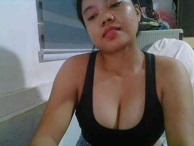 Courtney01 webcam