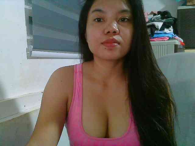 Courtney01 webcam