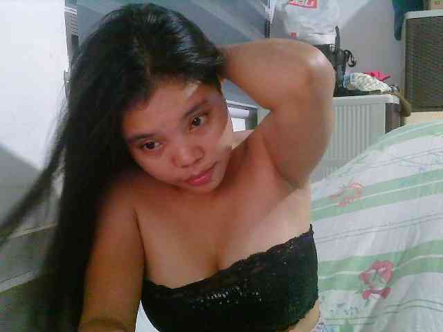Courtney01 webcam