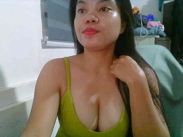 Courtney01 webcam