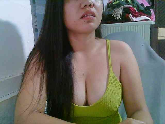 Courtney01 webcam
