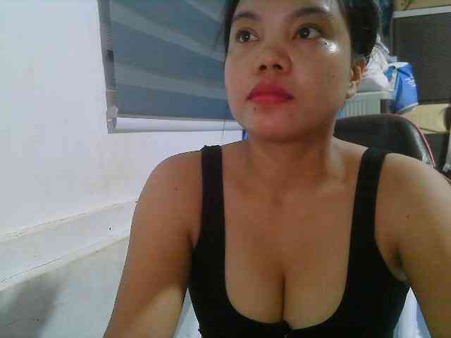 Courtney01 webcam