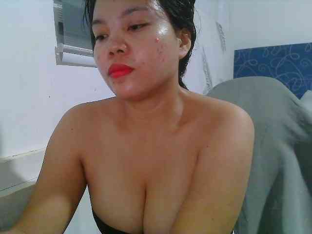 Courtney01 webcam