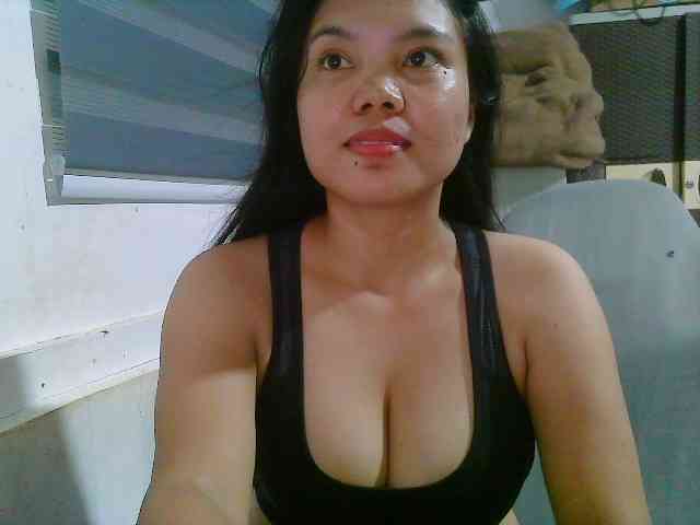 Courtney01 webcam