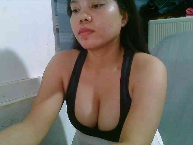 Courtney01 webcam