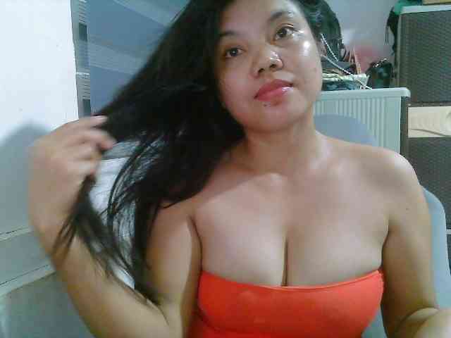 Courtney01 webcam