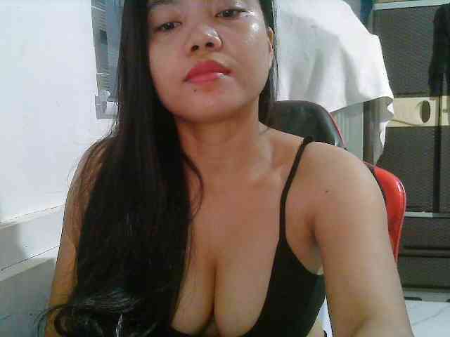 Courtney01 webcam