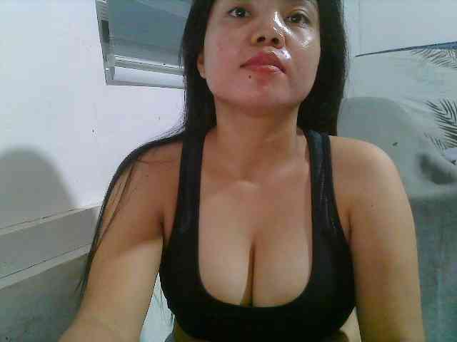 Courtney01 webcam