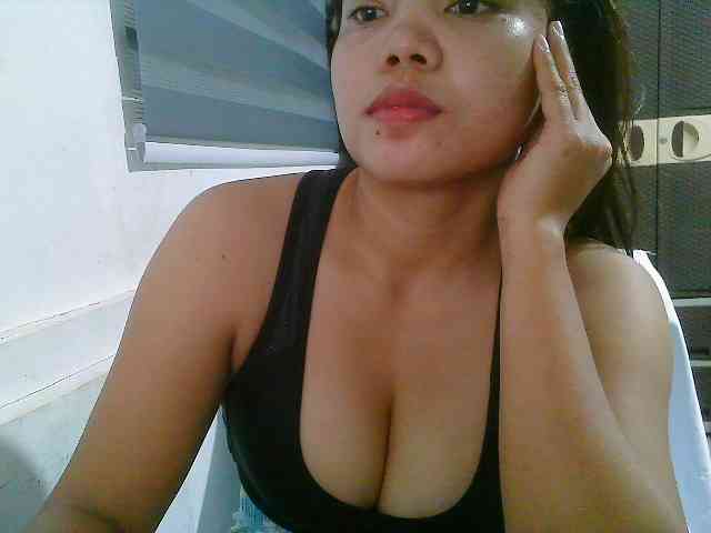 Courtney01 webcam