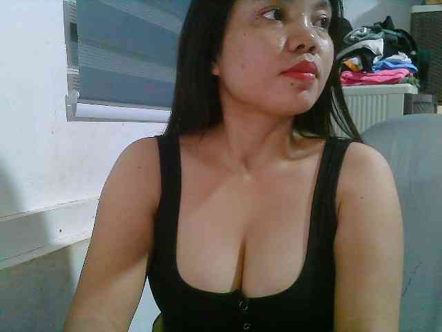 Model: Courtney01