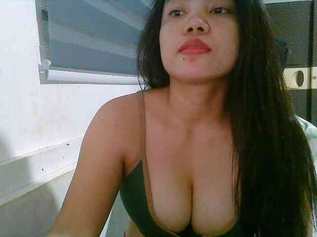 Courtney01 webcam