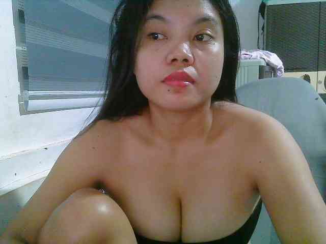 Courtney01 webcam