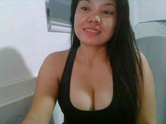Courtney01 webcam
