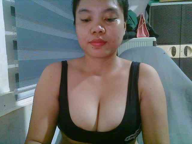 Courtney01 webcam