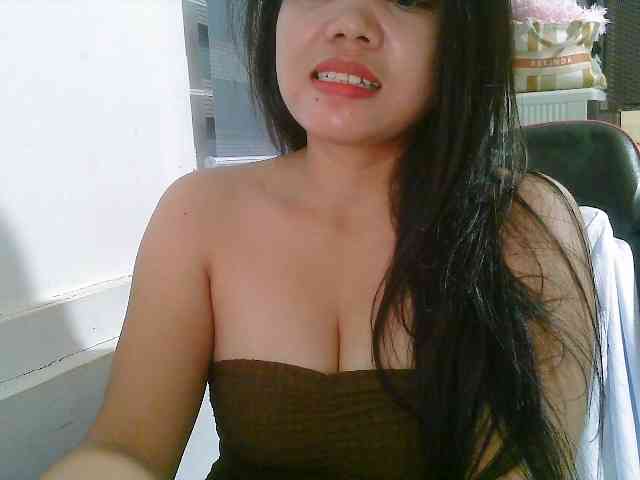Courtney01 webcam