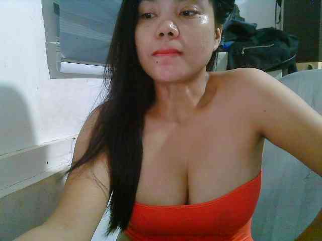 Courtney01 webcam